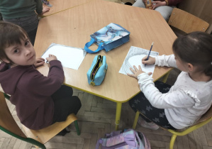 Dzień Górnika - obchody Barbórki w świetlicy szkolnej_prace plastyczne świetliczaków.