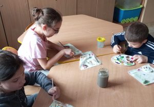 Kreatywne prace o tematyce świątecznej.