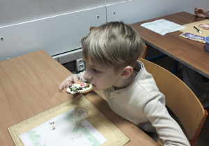 "Przygotowania do Świąt"_dekoracja i degustacja pierników.