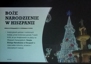 "Przygotowania do Świąt"_fragment prezentacji w wykonaniu uczniów klasy 7b.