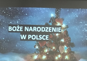 "Przygotowania do Świąt"_fragment prezentacji w wykonaniu uczniów klasy 7b.