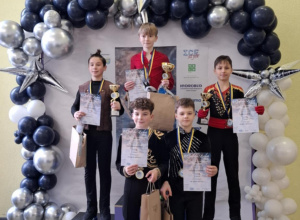 Zawody łyżwiarskie Opolska Łyżwa.