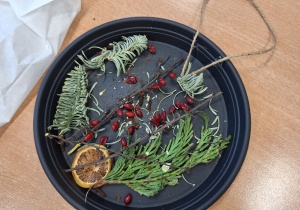 Zimowe witraże i sztuka land art_twórcza praca ucznia klasy 1a.