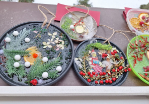 Zimowe witraże i sztuka land art_twórcza praca uczniów klasy 1a.