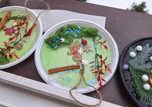 Zimowe witraże i sztuka land art_twórcza praca uczniów klasy 1a.