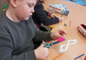 Maski karnawałowe_podsumowanie karnawału_praca świetliczaków.