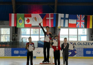 Oliwier Gąsior i 1 m-ce w klasie srebrnej chłopców.