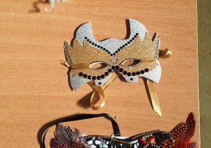 "Maska Karnawałowa"_zwycięskie prace wśród kategorii klas trzecich.