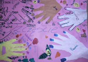 Obchody Międzynarodowego Dnia Szczęścia_twórcze prace świetliczaków.