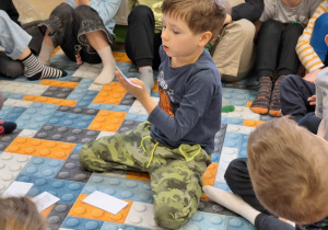 "U-ważne 5 minut!", czyli innowacyjnie w klasie 1a_praca z kartami "Trudne sytuacje".