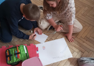 Przedświąteczne inspiracje w świetlicy szkolnej_kreatywne działania świetliczaków.