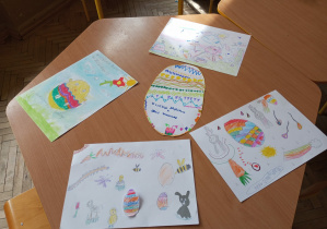 Przedświąteczne inspiracje w świetlicy szkolnej_kreatywne działania świetliczaków.