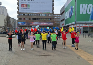 DOZ Maraton Łódź i szkolny sektor kibicowania_układ taneczny.