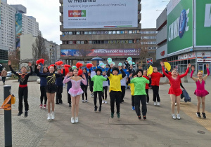 DOZ Maraton Łódź i szkolny sektor kibicowania_układ taneczny.