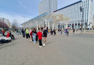 DOZ Maraton Łódź i szkolny sektor kibicowania_układ taneczny.