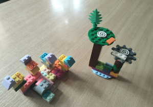 Konstrukcje LEGO, czyli kreatywność świetliczaków w roli głównej.