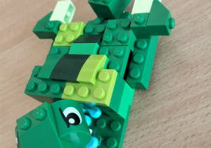 Konstrukcje LEGO, czyli kreatywność świetliczaków w roli głównej.