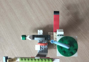 Konstrukcje LEGO, czyli kreatywność świetliczaków w roli głównej.
