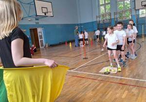 "Niebieskie Igrzyska" jako akt wrażliwości i świadomości w zakresie zaburzeń ze spectrum autyzmu_rozgrywki sportowe.