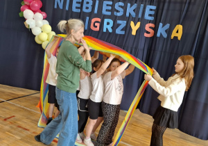 "Niebieskie Igrzyska" jako akt wrażliwości i świadomości w zakresie zaburzeń ze spectrum autyzmu_rozgrywki sportowe.