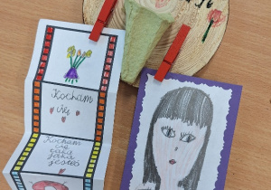 Dzień Matki w klasie 1a_twórczo i projektowo_upominek dla mamy.