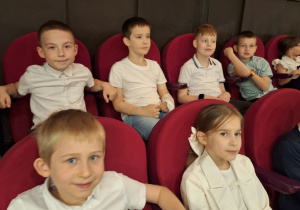 Klasa 1a z wizytą w Teatrze Wielkim_spektakl "Jaś i Małgosia".