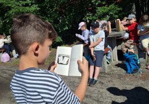 Ogólnopolskie akcje: "Dzień Pustej Klasy" i "Jak nie czytam, jak czytam"_klasa 1a.
