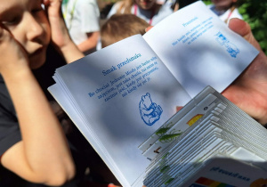 Ogólnopolskie akcje: "Dzień Pustej Klasy" i "Jak nie czytam, jak czytam"_klasa 1a.
