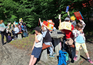 Ogólnopolskie akcje: "Dzień Pustej Klasy" i "Jak nie czytam, jak czytam"_klasa 1a.