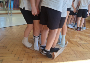 "Razem możemy więcej!"_zajęcia integracyjne w klasie 2a.