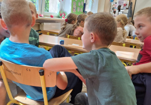 Moc "Kostek opowieści", czyli klasa 2a i nauka przez zabawę.