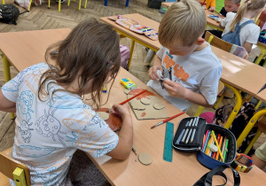 Niedźwiedzie maniery, czyli ile wiemy na ich temat_klasa 2a_twórcze aktywności.