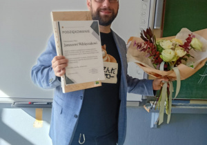 Spotkanie z ekonomią w klasach ósmych_dr Janusz Wdzięczak.