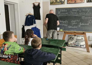 Klasa 3b w Muzeum Oświaty Ziemi Łódzkiej.