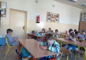 Ogólnopolski Dzień Głośnego Czytania w świetlicy szkolnej.