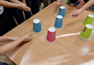 Uważność w formacie 3D, czyli klasa 2a i lekcja koncentracji.