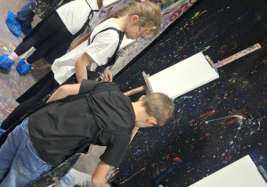Niezwykła lekcja arteterapii! Klasa 2a w Studio Pana Kleksa.
