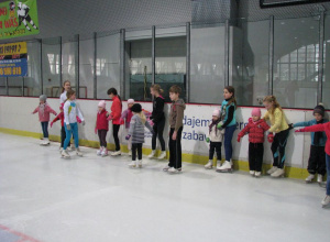 Zajęcia dla przedszkolaków: "Moje pierwsze kroki na lodzie"